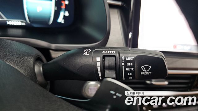 Kia K7 2020 — photo 28