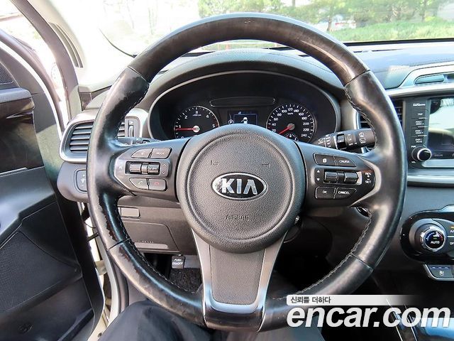 Kia Sorento 2015 — photo 8