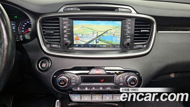 Kia Sorento 2016 — photo 20