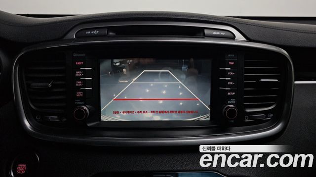Kia Sorento 2016 — photo 21