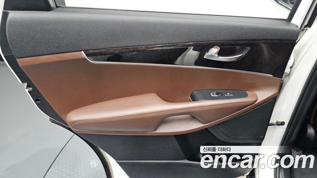 Kia Sorento 2016 — photo 15