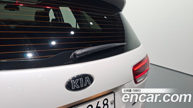 Kia Sorento 2016 — photo 30
