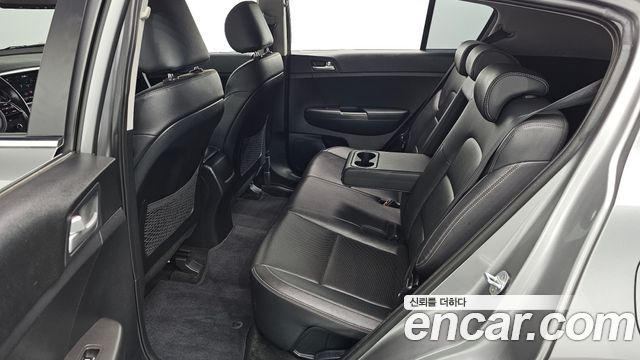 Kia Sportage 2019 — photo 18