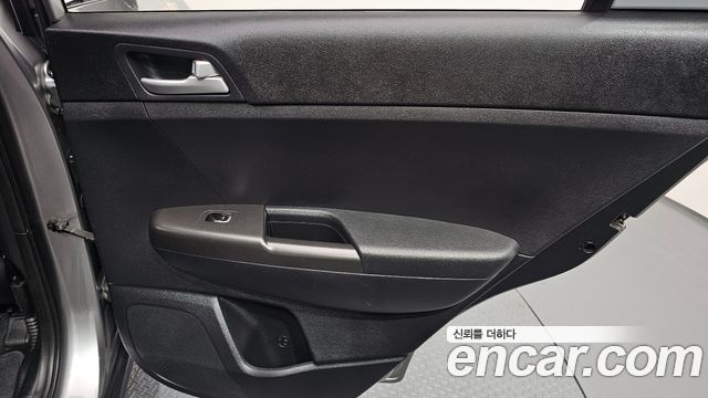 Kia Sportage 2019 — photo 15