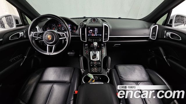 Porsche Cayenne 2017 — photo 7