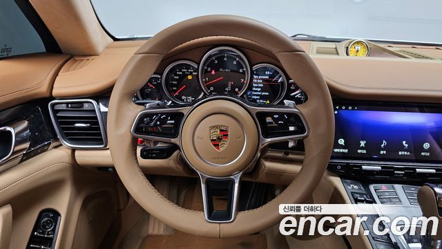 Porsche Panamera 2010 — photo 19