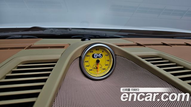 Porsche Panamera 2010 — photo 31