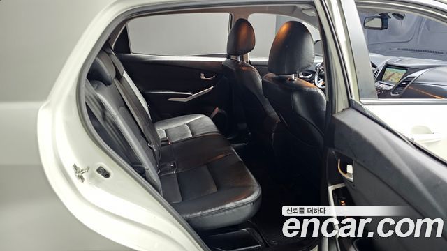 KG Mobility KORANDO 2017 — photo 12