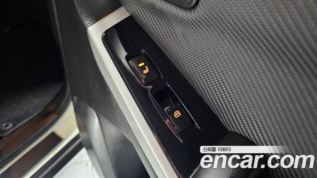 KG Mobility KORANDO 2017 — photo 19