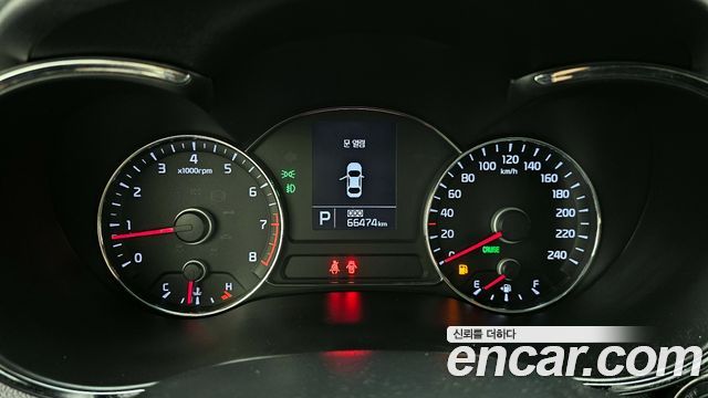 Kia K3 2015 — photo 11