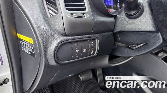 Kia K3 2015 — photo 22