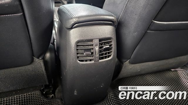 Kia K3 2015 — photo 28