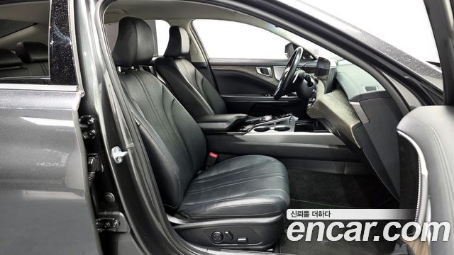 Kia K8 2023 — photo 11