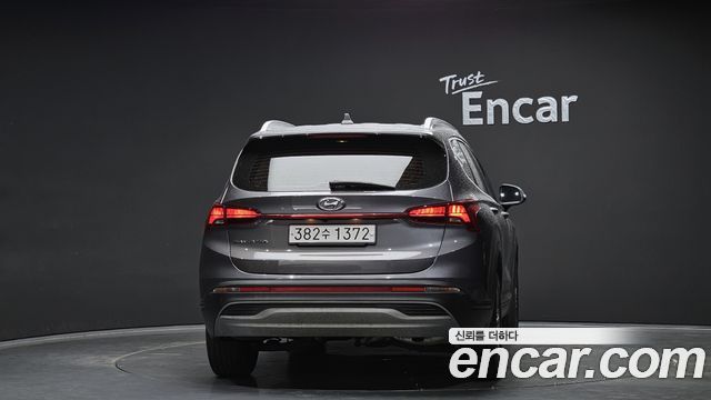 Hyundai Santafe 2021 — photo 4