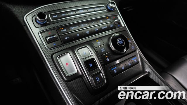 Hyundai Santafe 2021 — photo 9