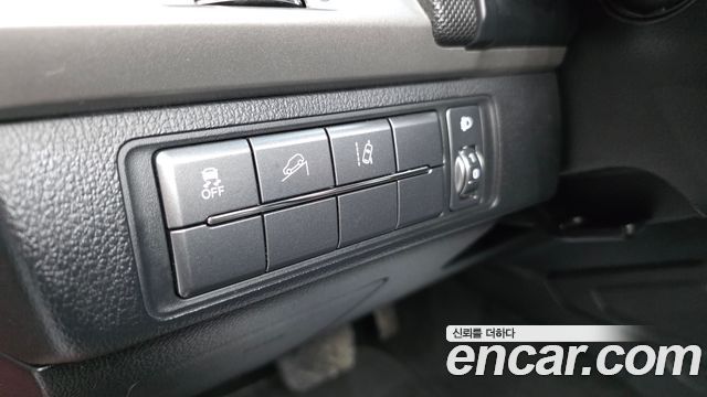 KG Mobility Rexton 2019 — photo 28