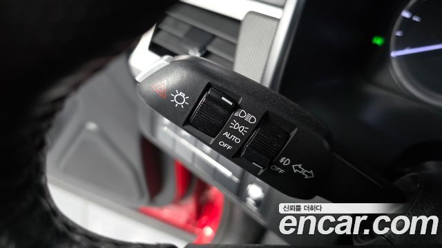 KG Mobility Rexton 2019 — photo 32