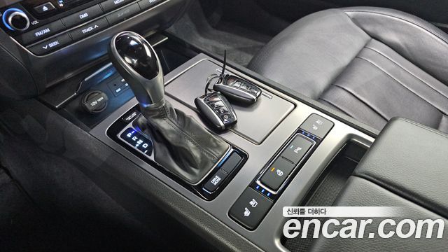 Hyundai Genesis 2015 — photo 9