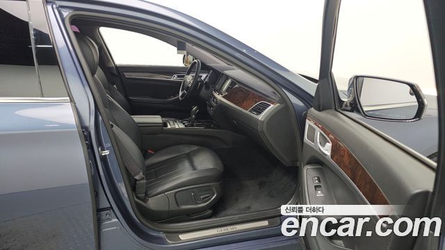 Hyundai Genesis 2015 — photo 17