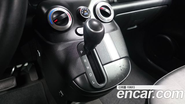 Hyundai Casper 2023 — photo 9