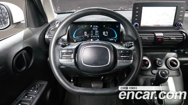 Hyundai Casper 2023 — photo 12