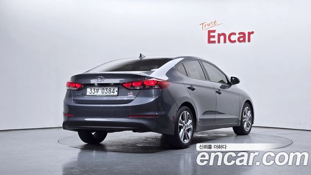 Hyundai AVANTE 2017 — photo 2