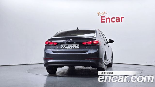 Hyundai AVANTE 2017 — photo 4