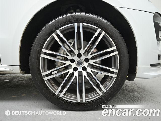 Porsche Macan 2017 — photo 6