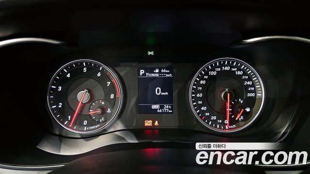 Genesis G70 2018 — photo 8