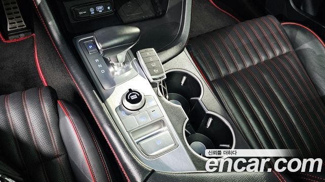 Genesis G70 2018 — photo 9