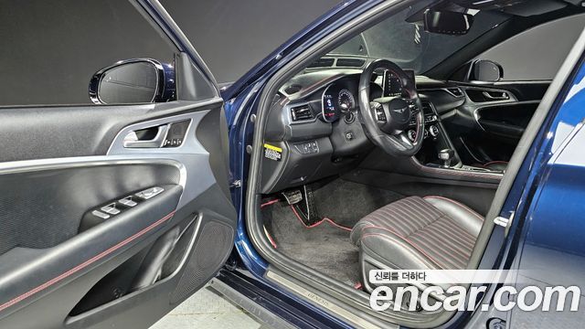 Genesis G70 2018 — photo 10
