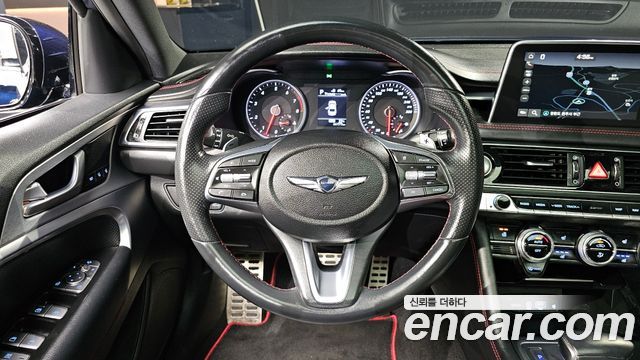 Genesis G70 2018 — photo 14