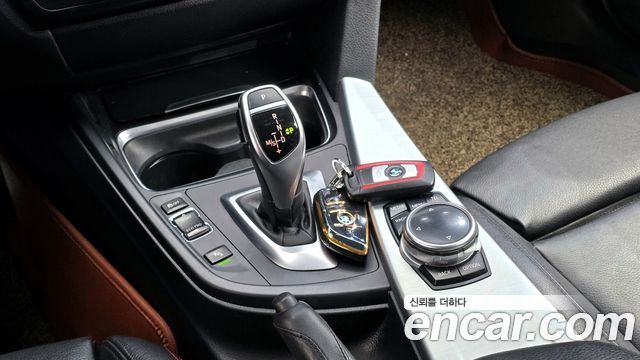 BMW 3-Series 2014 — photo 9