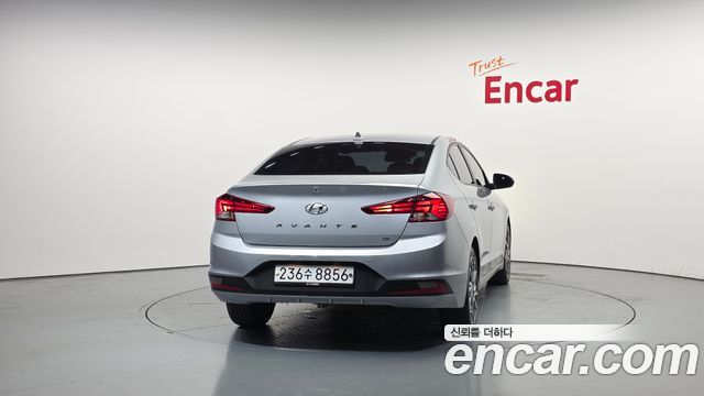 Hyundai AVANTE 2020 — photo 4