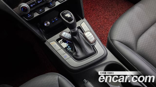 Hyundai AVANTE 2020 — photo 9