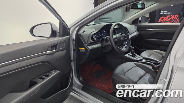 Hyundai AVANTE 2020 — photo 10