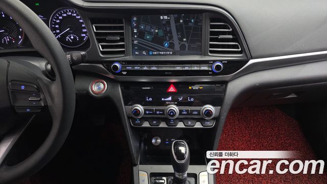 Hyundai AVANTE 2020 — photo 15