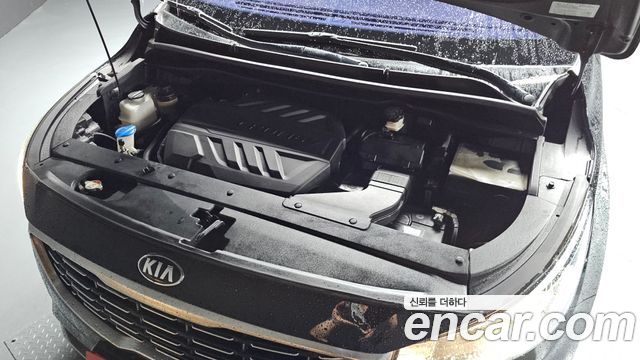 Kia Canival 2019 — photo 6