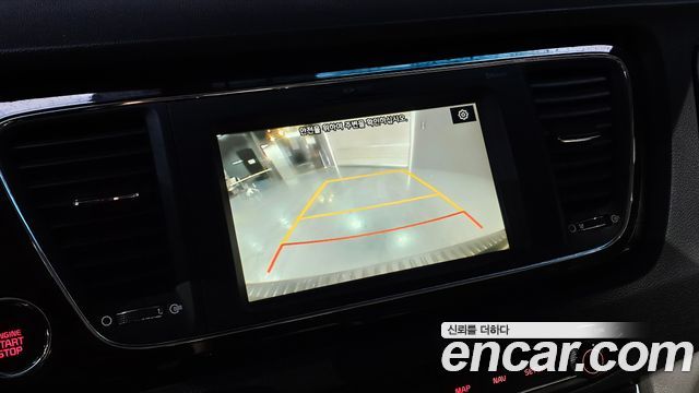 Kia Canival 2019 — photo 22