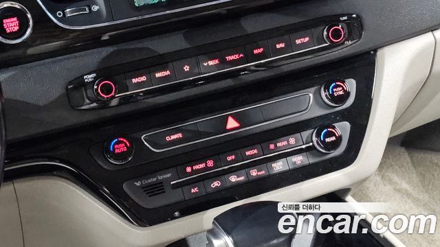 Kia Canival 2019 — photo 23