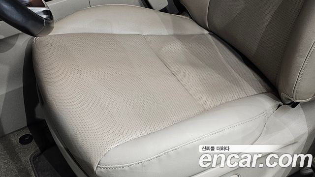 Kia Canival 2019 — photo 30