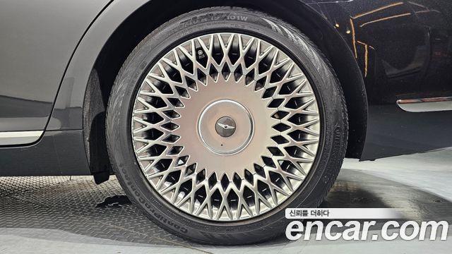 Genesis G90 2019 — photo 7