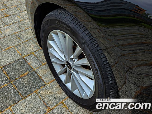 Kia K7 2016 — photo 19