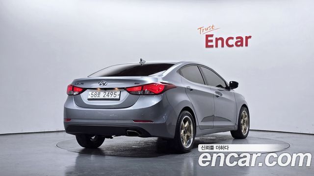 Hyundai AVANTE 2015 — photo 2