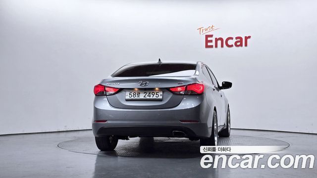 Hyundai AVANTE 2015 — photo 4