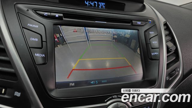 Hyundai AVANTE 2015 — photo 14