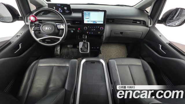Hyundai Staria 2022 — photo 7