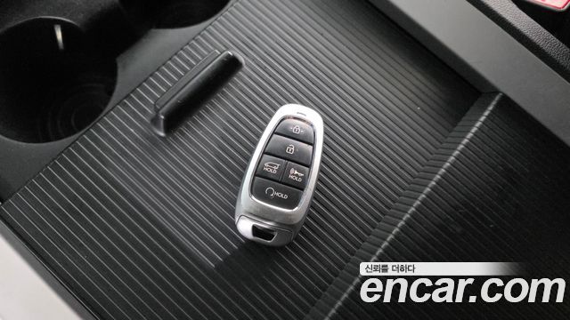 Hyundai Staria 2022 — photo 19