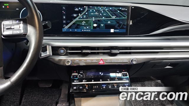 Hyundai Grandeur 2023 — photo 12