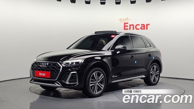Audi Q5 2021 — photo 1